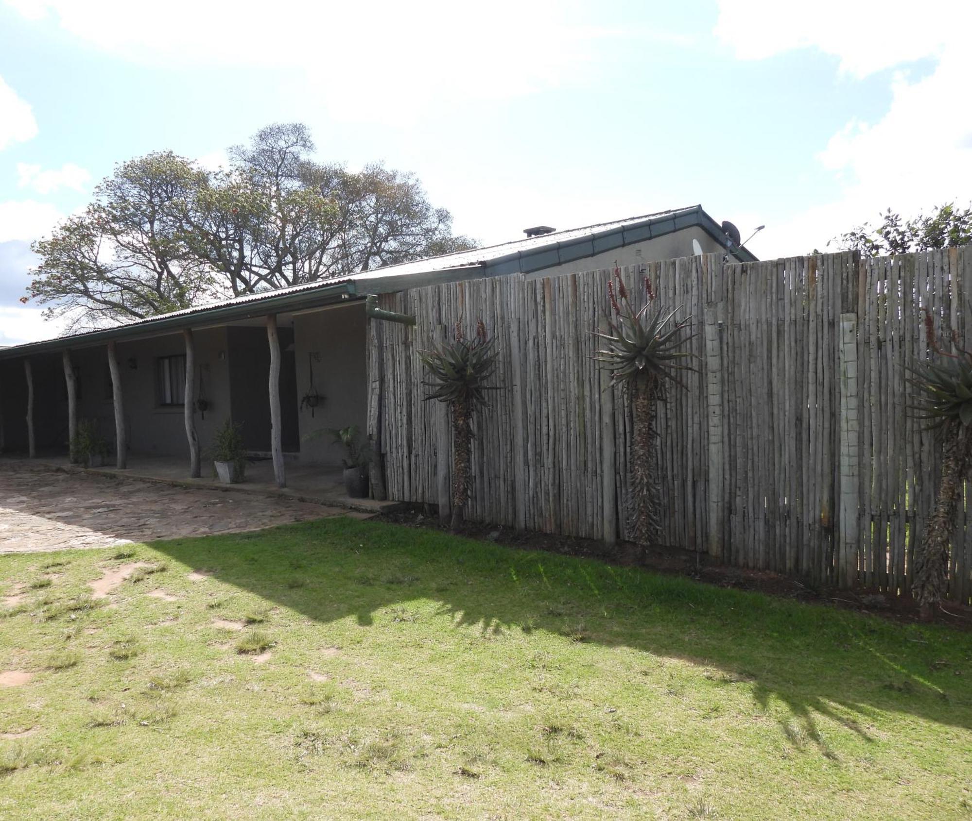 The Ranch House At African Safari Lodge Grahamstown Eksteriør billede